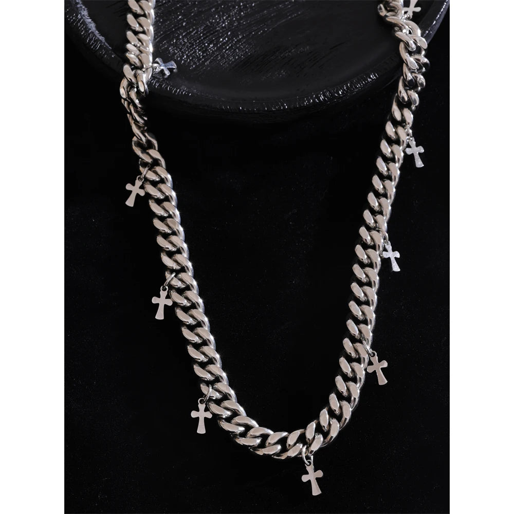 Santos Street Chain - Cardi Bella