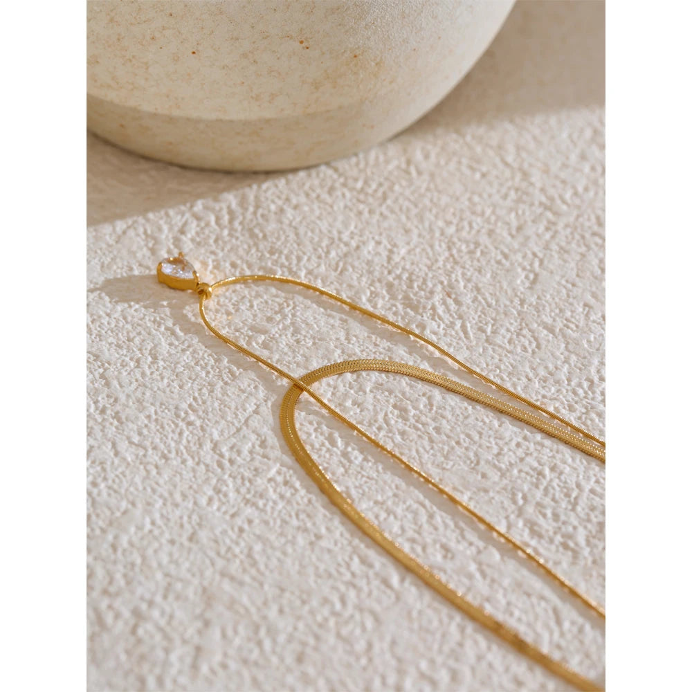 Lustrous Layers Necklace - Cardi Bella