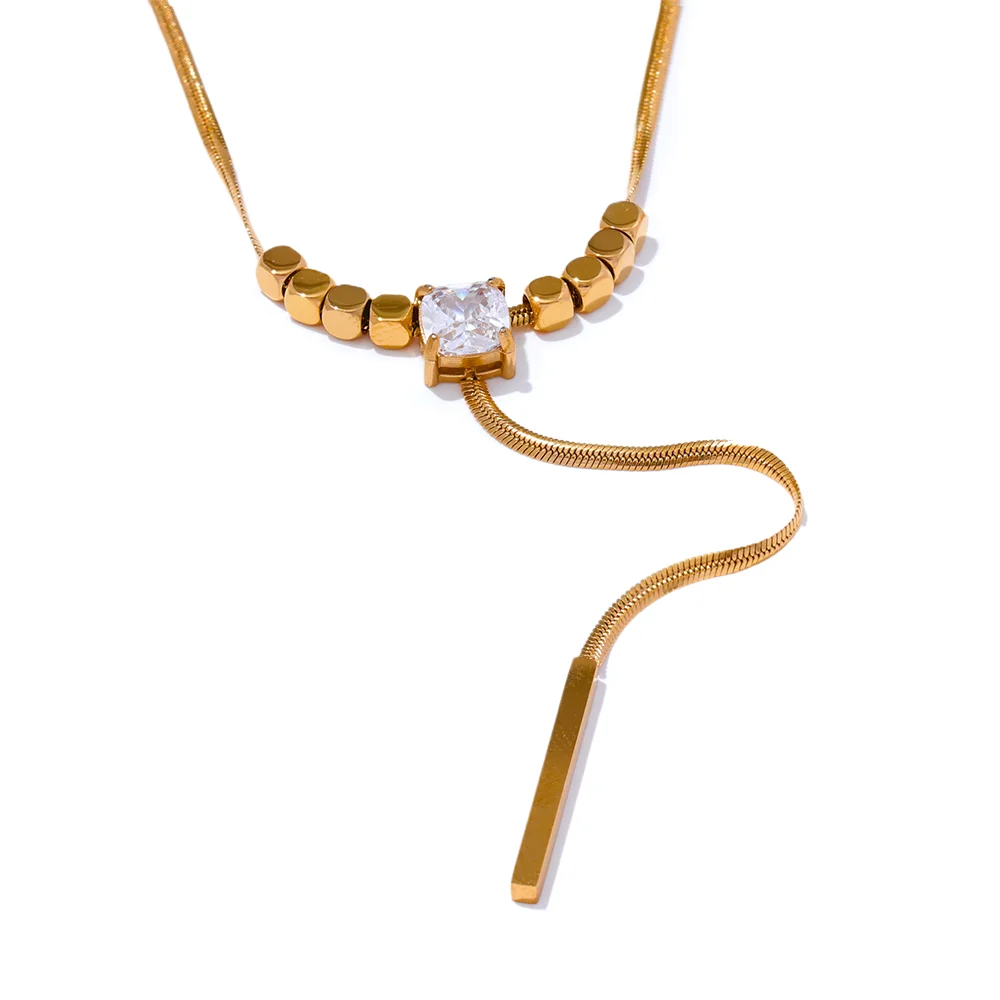 Lazo Necklace - Cardi Bella