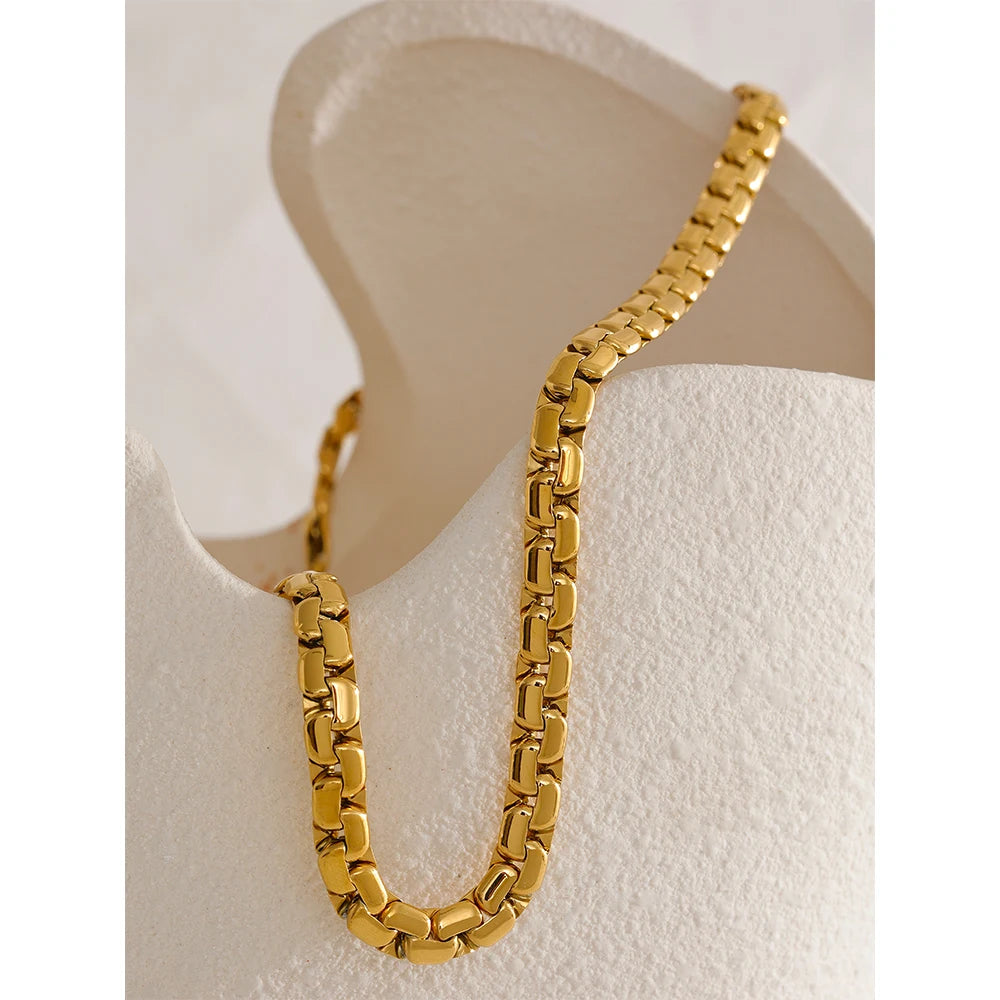 Wavy Link Chain - Cardi Bella