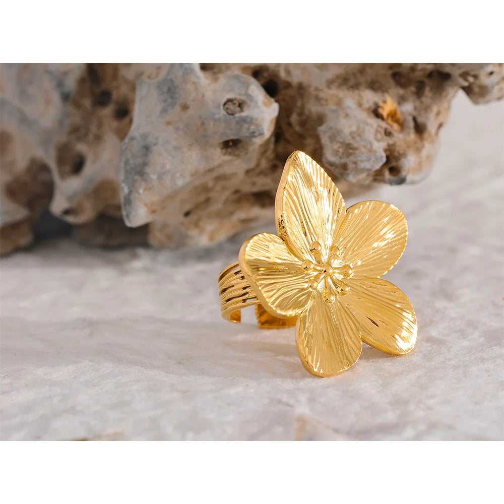 Fiorella Ring