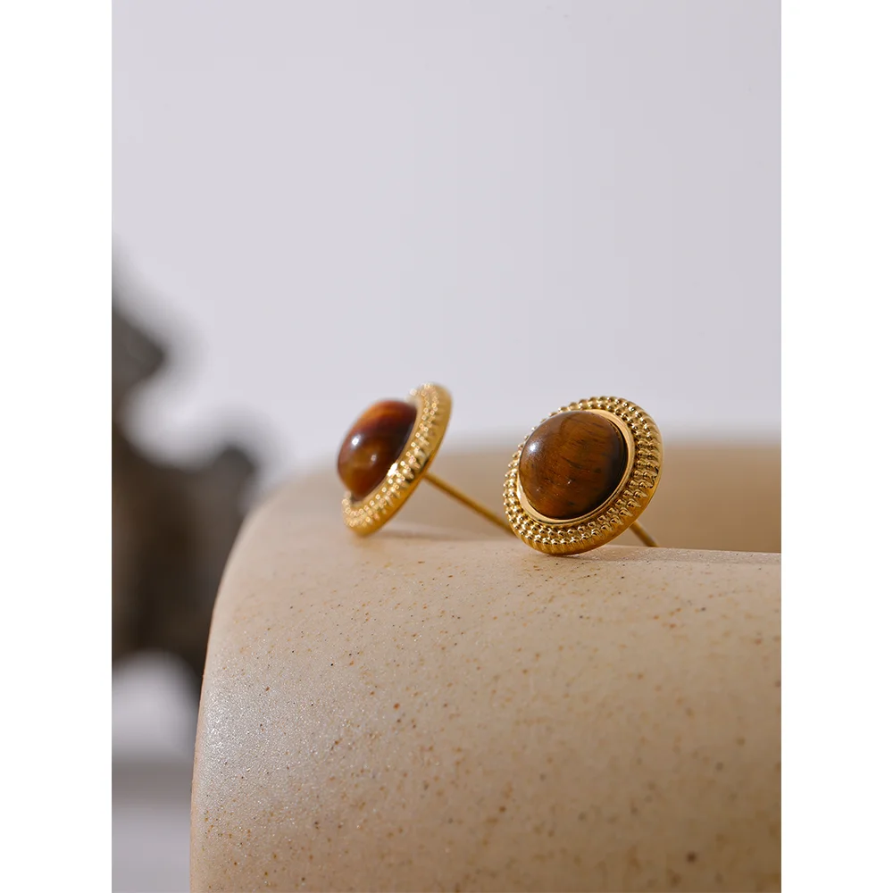 Oroterra Studs