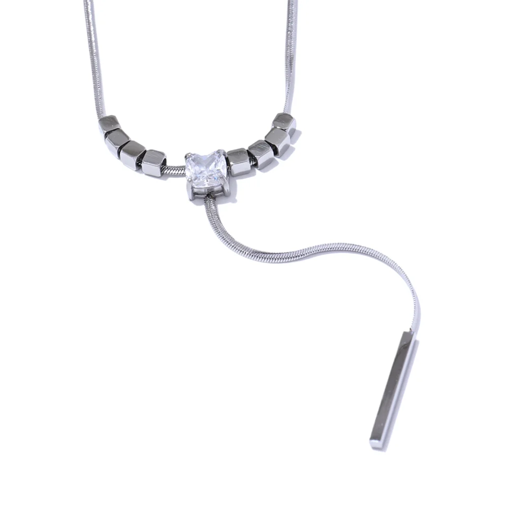 Lazo Necklace - Cardi Bella