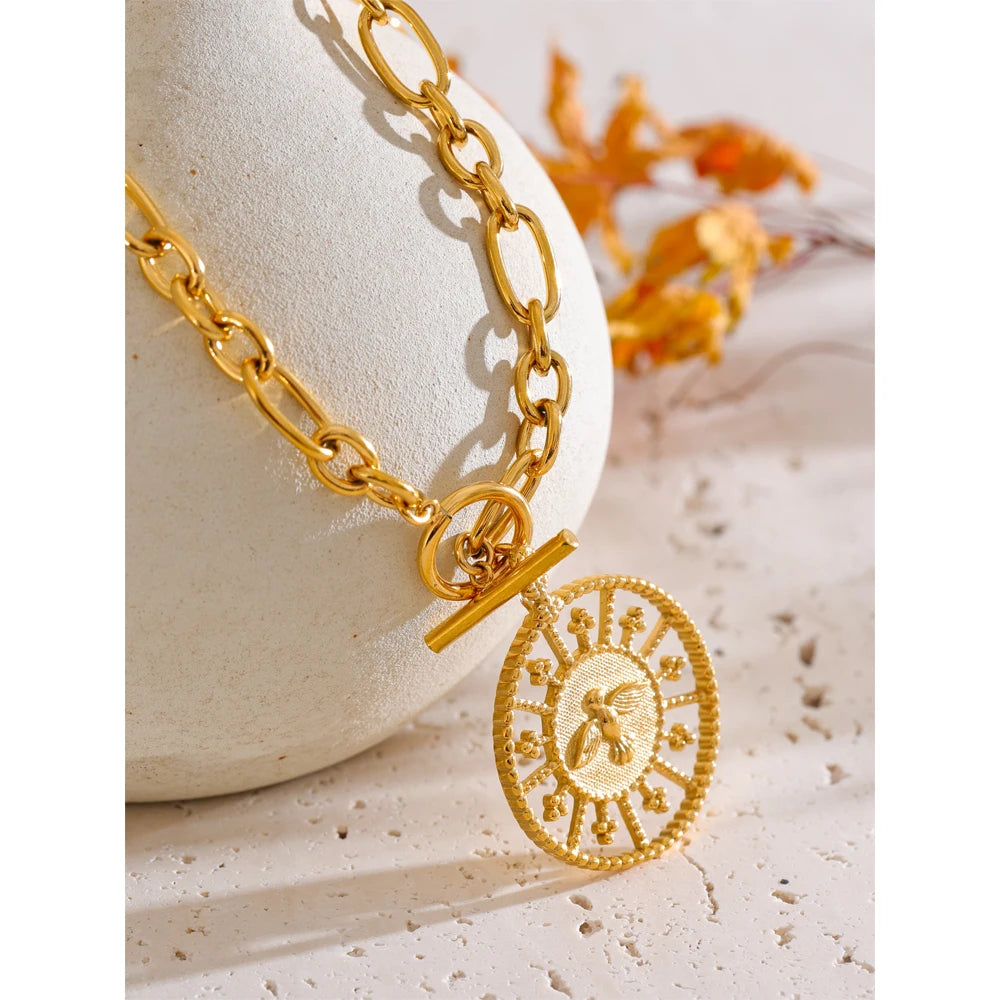 Ethereal Compass Necklace - Cardi Bella