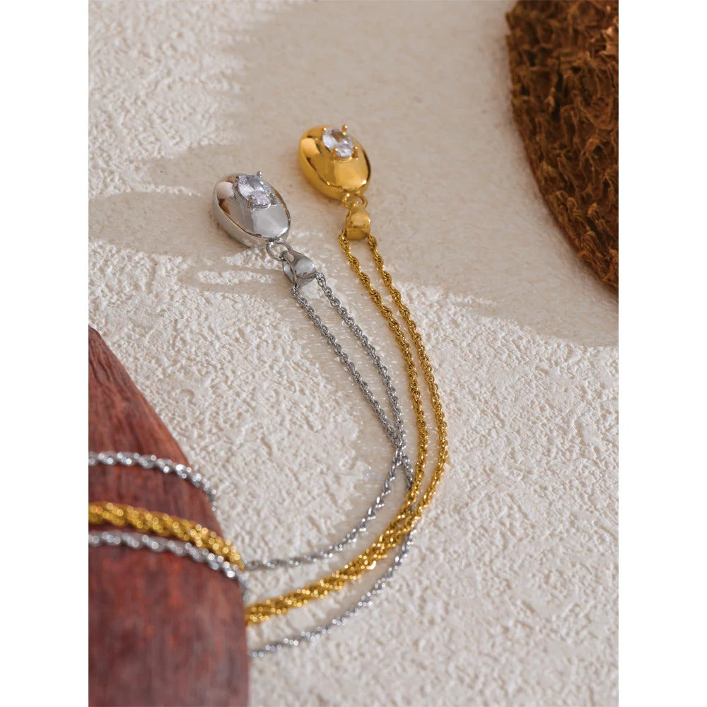 Dewdrop De Oro Necklace - Cardi Bella