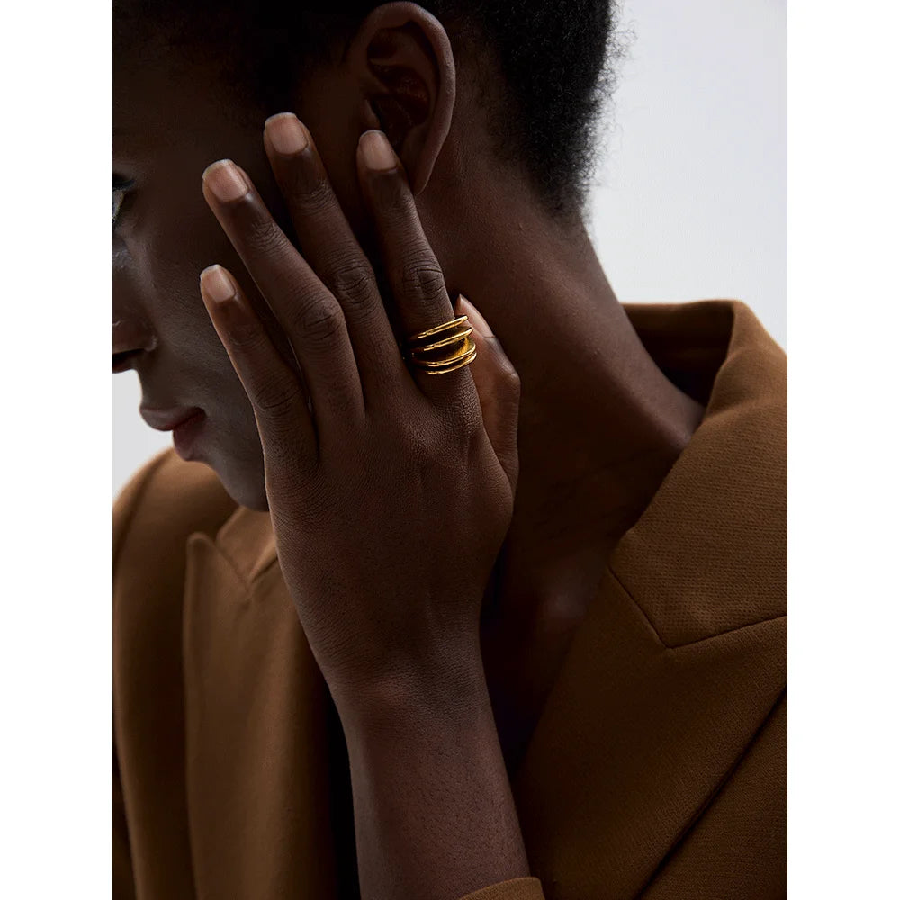 Allegra Anillo Ring