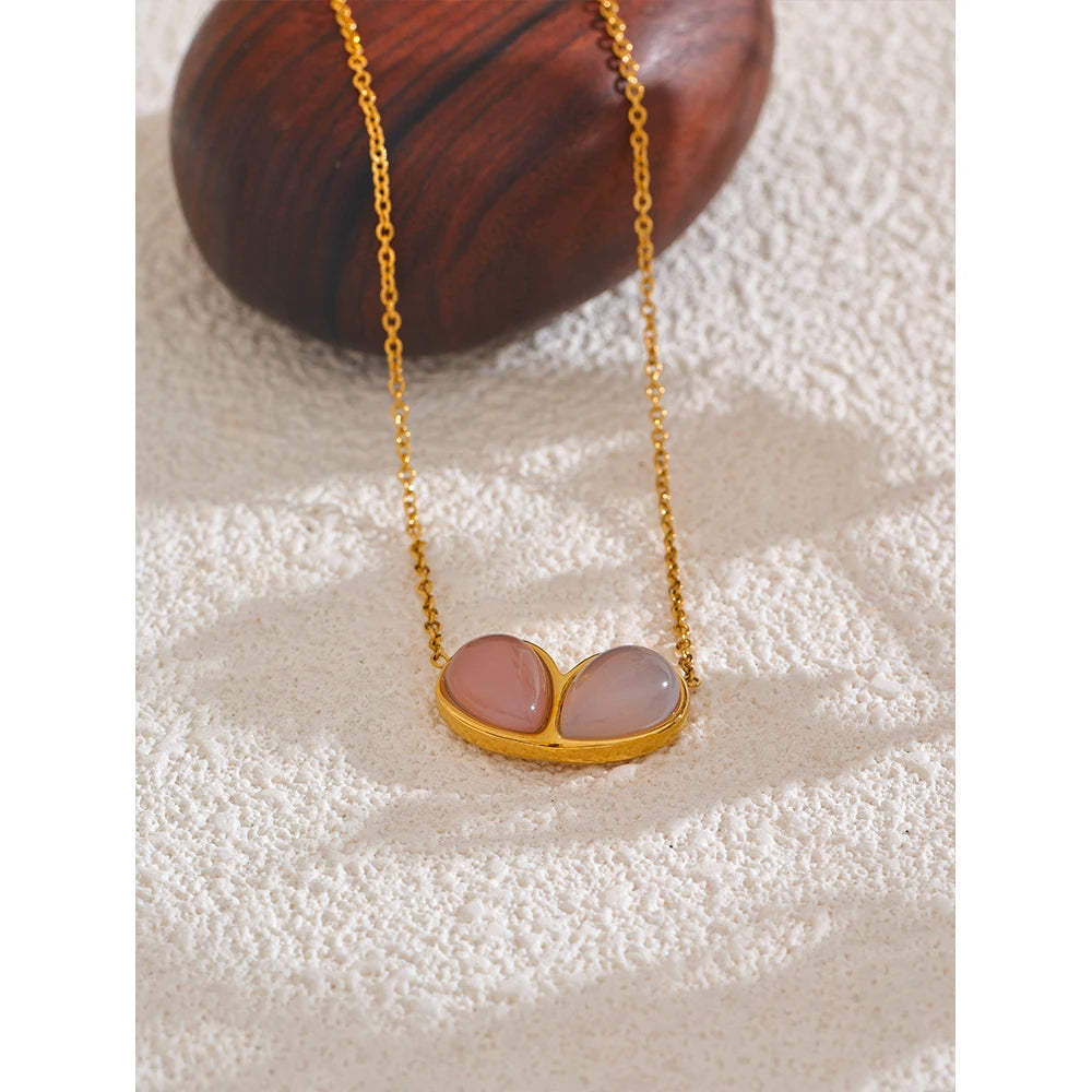 Lover’s Embrace Necklace - Cardi Bella