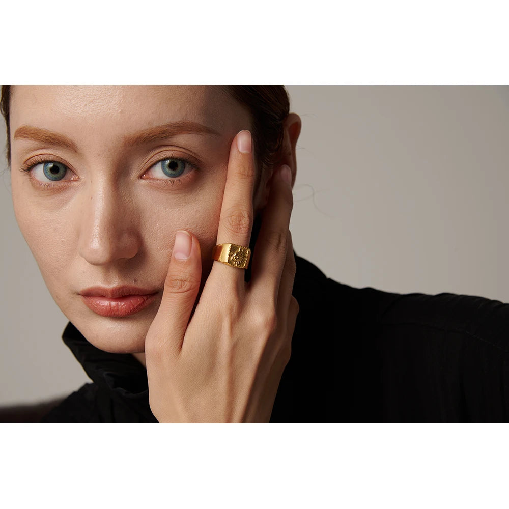 Alma del Sol Ring