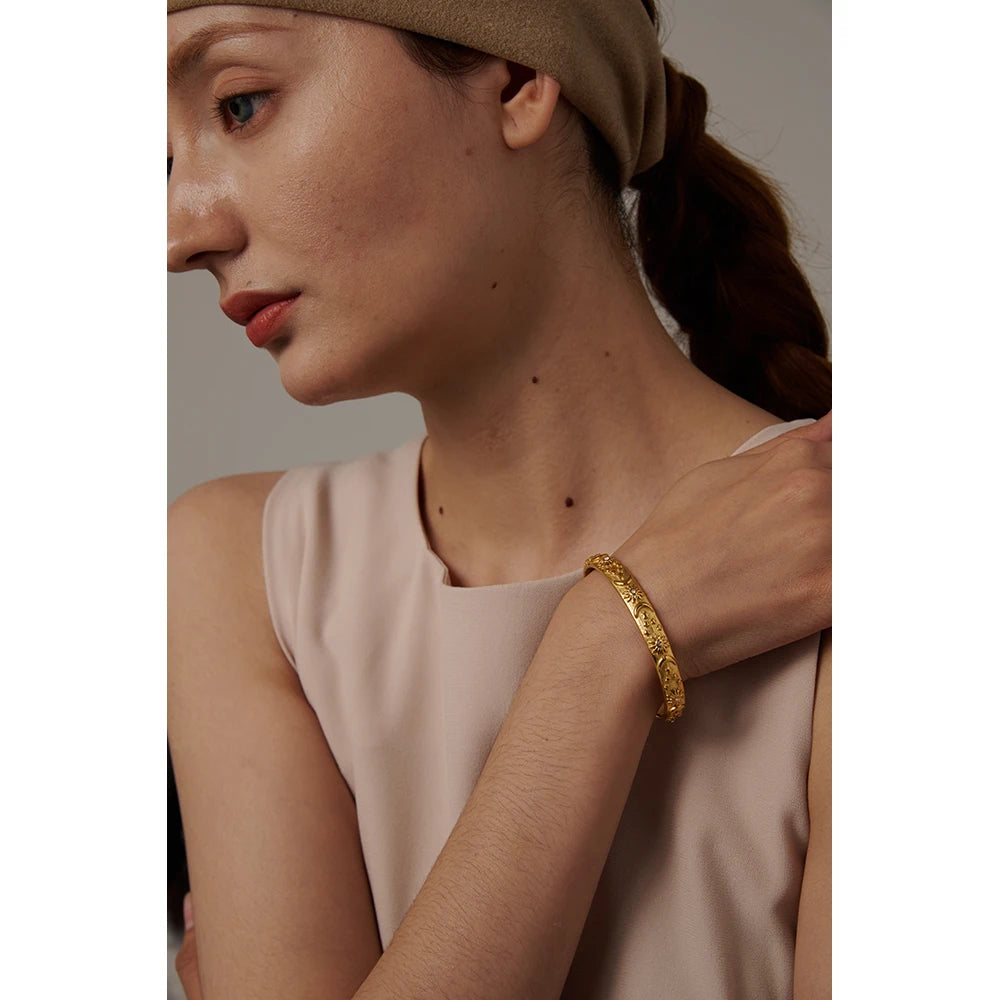 Stella Cielo Cuff