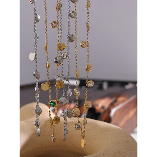 Mar de Estrellas Necklace - Cardi Bella