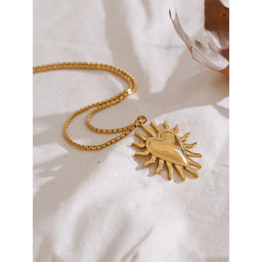 Soular Necklace Set - Cardi Bella