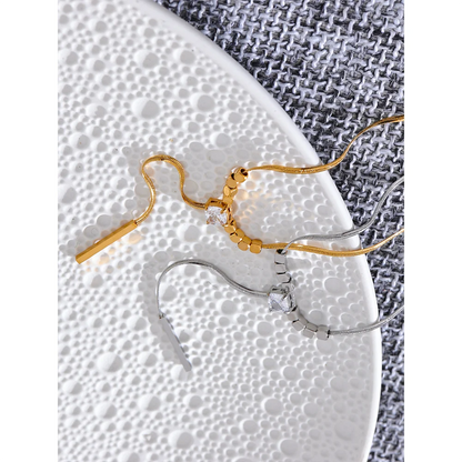 Lazo Necklace - Cardi Bella
