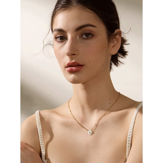 Blossom Breeze Necklace - Cardi Bella