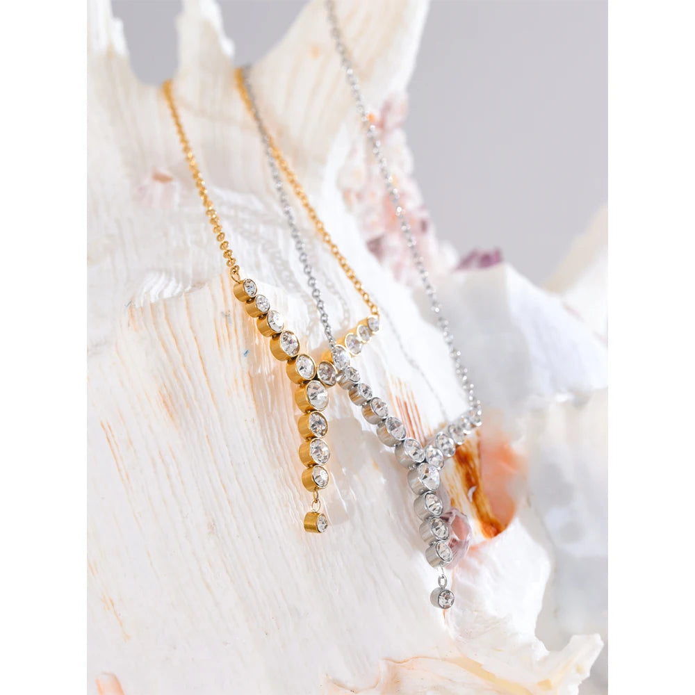 Luz del Cielo Necklace - Cardi Bella