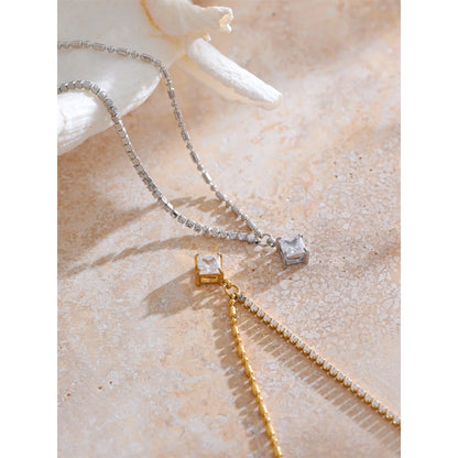 Estrella Divina Necklace - Cardi Bella
