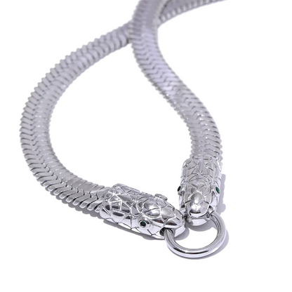 Serpent Herringbone Chain Necklace - Cardi Bella