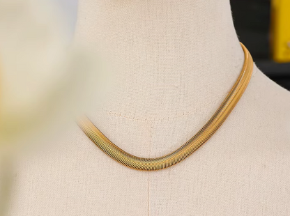 Bulky Chic Herringbone Chain - Cardi Bella